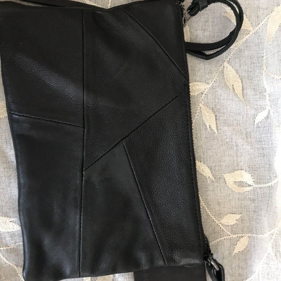 🎉Final Markdown🎉DAY & MOOD Leather Nya Crossbody - Picture 7 of 10